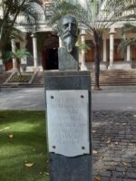 Monumentos (11). A Patricio Estévanez Murphy