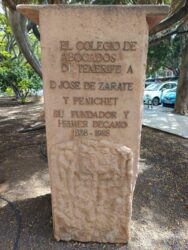 Monumentos (15). A José de Zárate y Penichet