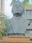 Monumentos (29). Al Doctor Alfonso Chiscano Díaz