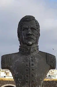 Monumentos (39). A José de San Martín